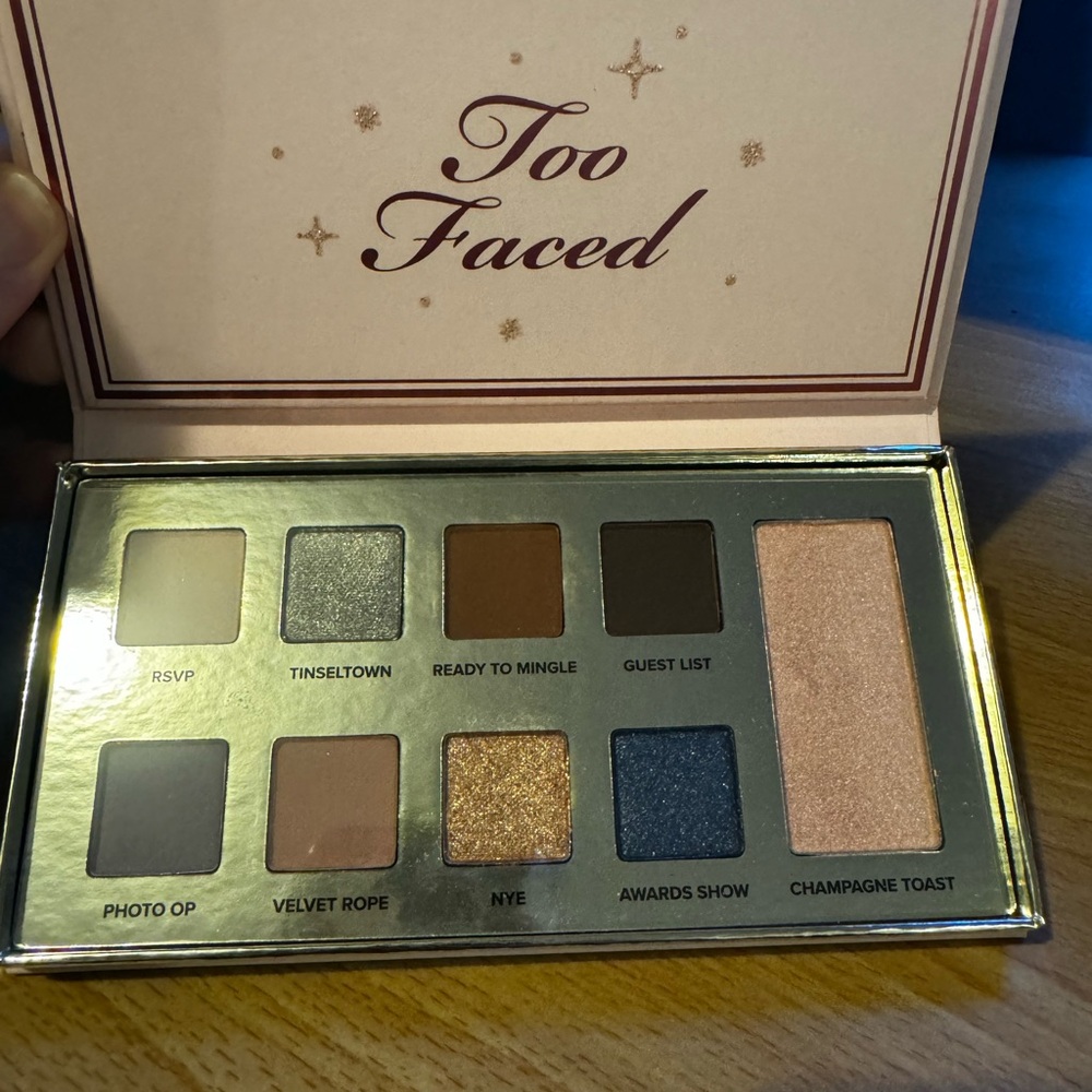 Too Faced Pop the Cork eyeshadow set. New.